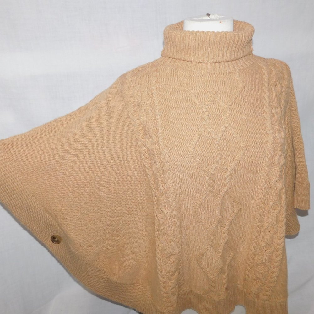 GAP Women XS Oversized Brown Tan Cable Knit Wool blend Turtleneck Poncho Sweater - Picture 2 of 11